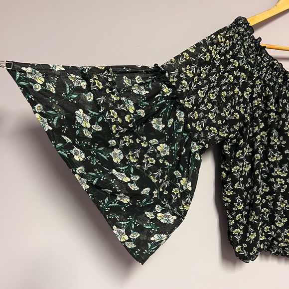 Free People Tops - FREE PEOPLE Trumpet Sleeve Off Shoulder Blouse